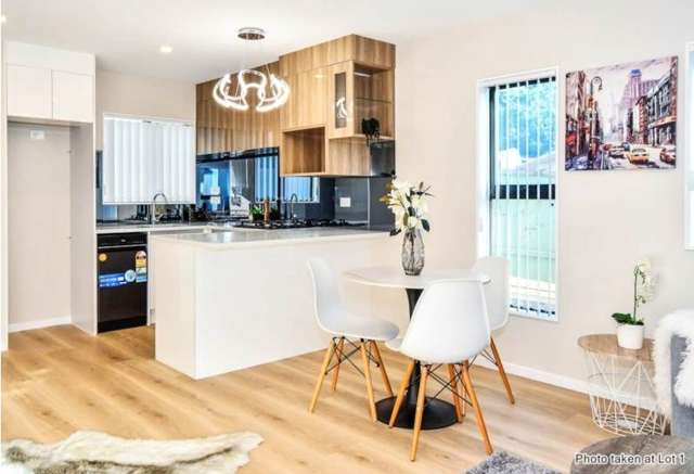 Modern, easy living. Your next home or investment!