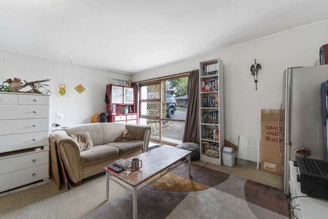 2/83 Stredwick Drive Torbay_4