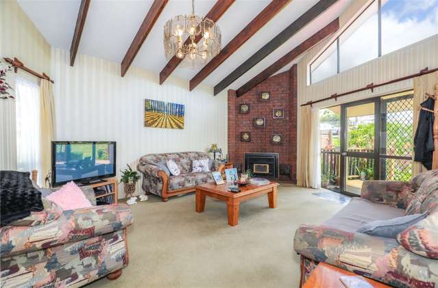78 Russell Road Huntly_3
