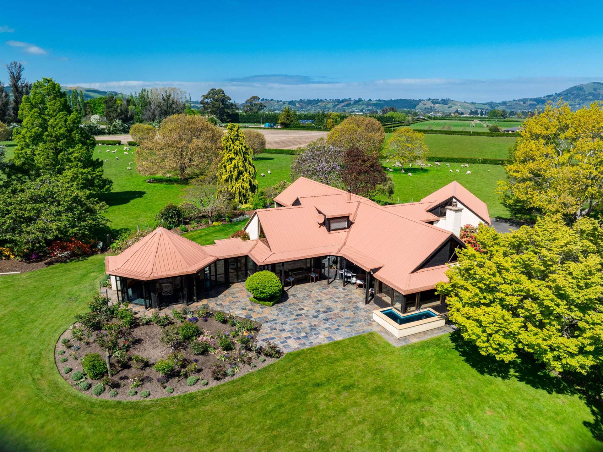 65 School Road North North Taieri_0