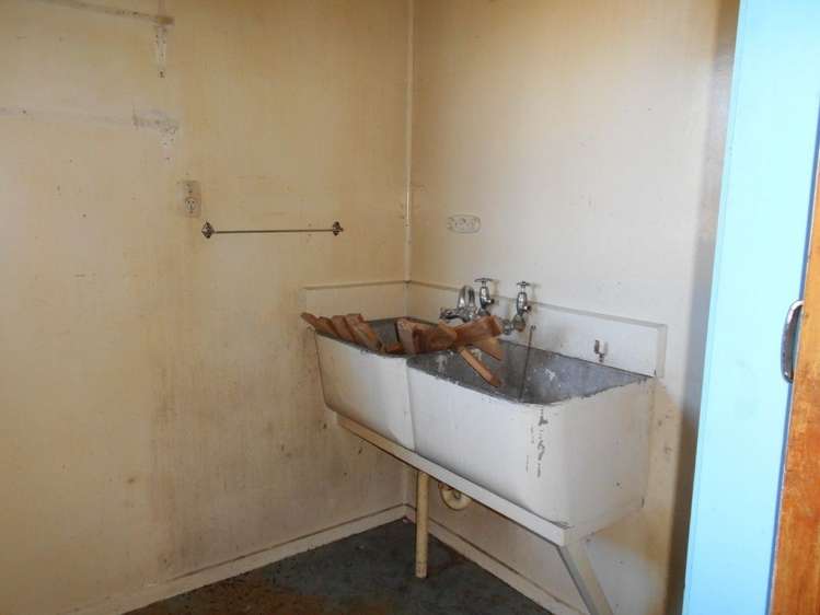 6 Ian Street Koutu_18