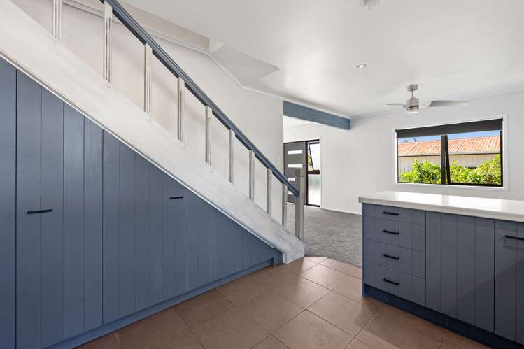 50C Robinson Avenue Holdens Bay_11