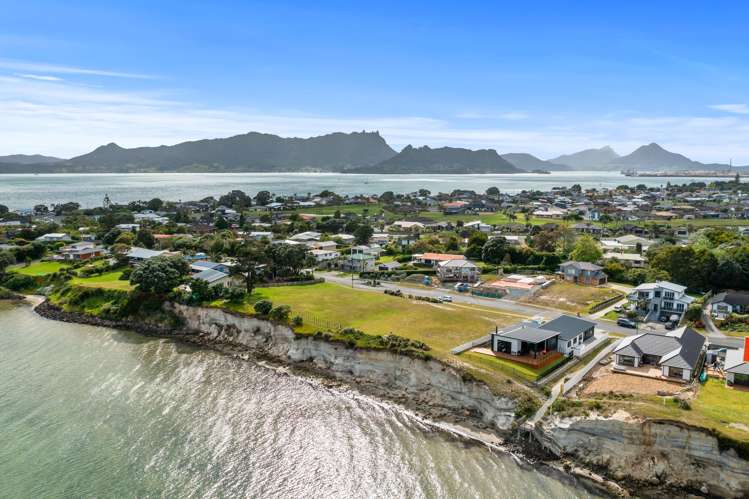 15 Karoro Road One Tree Point_21