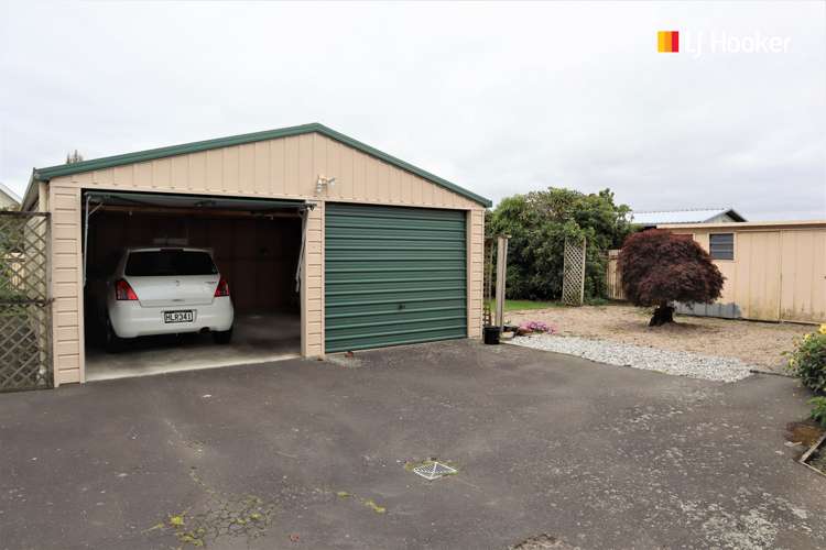 8 Carlyle Road Mosgiel_11
