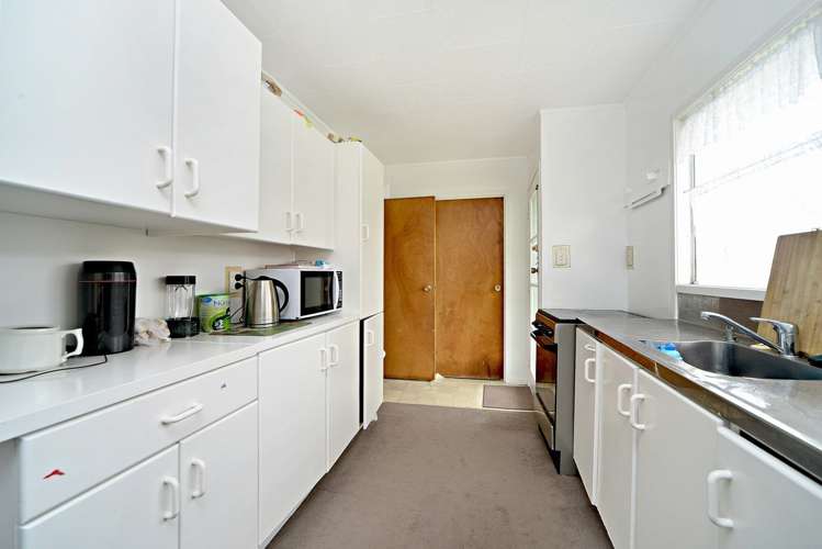 12 Pureora Place Clendon Park_5