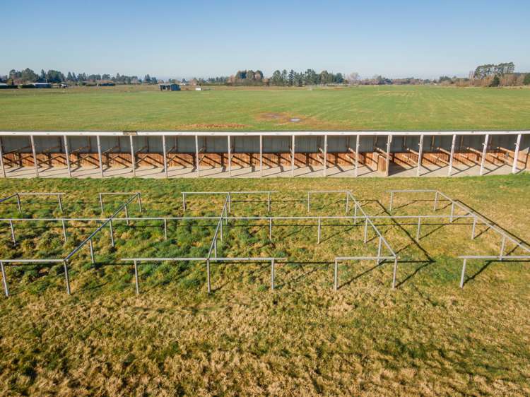 Orari Station Road Orari_7