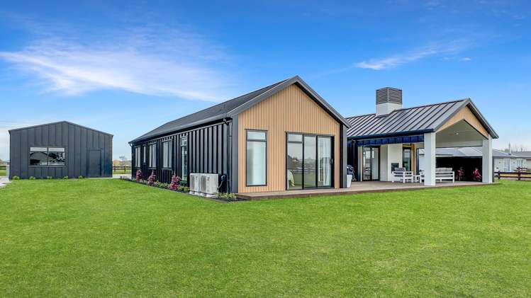 66 Reid Road Ngahinapouri_3