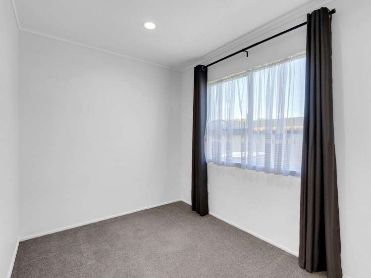 21B Storey Avenue Forest Lake_26