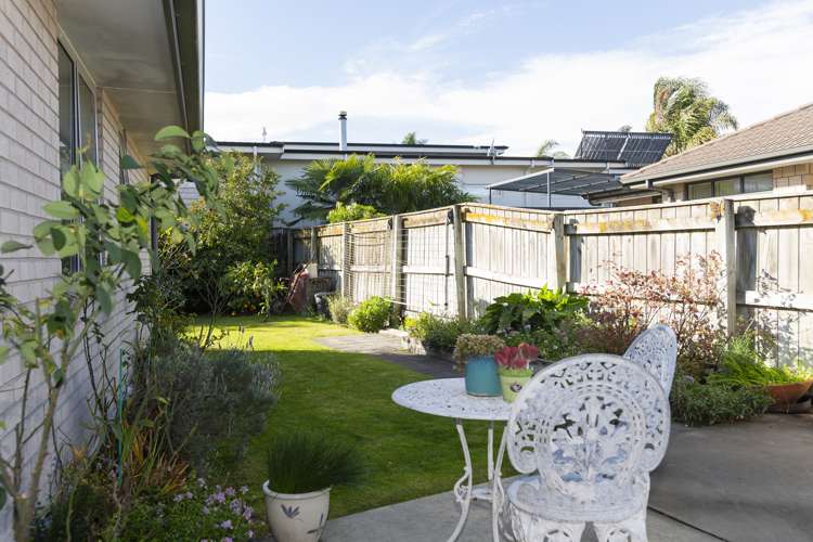 22 Sterling Park Lytton West_17