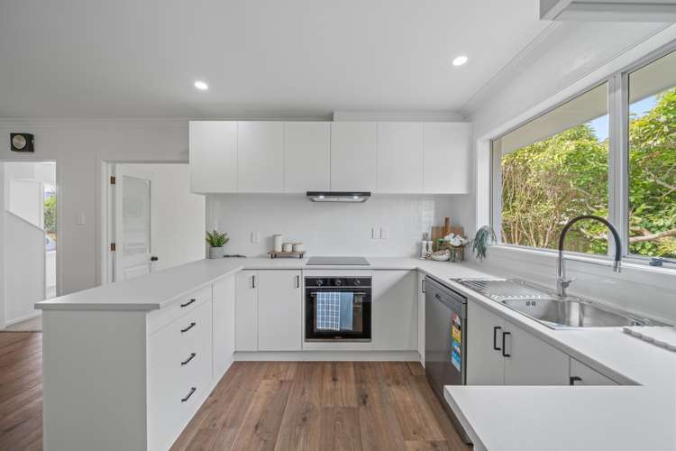 244B Waiwhetu Road Waterloo_5