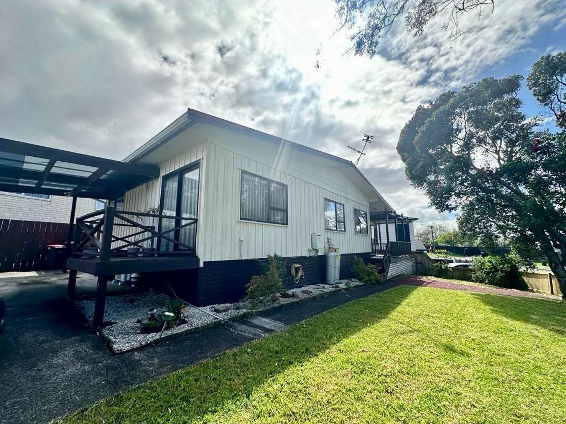 98 Alabaster Drive Papatoetoe_0