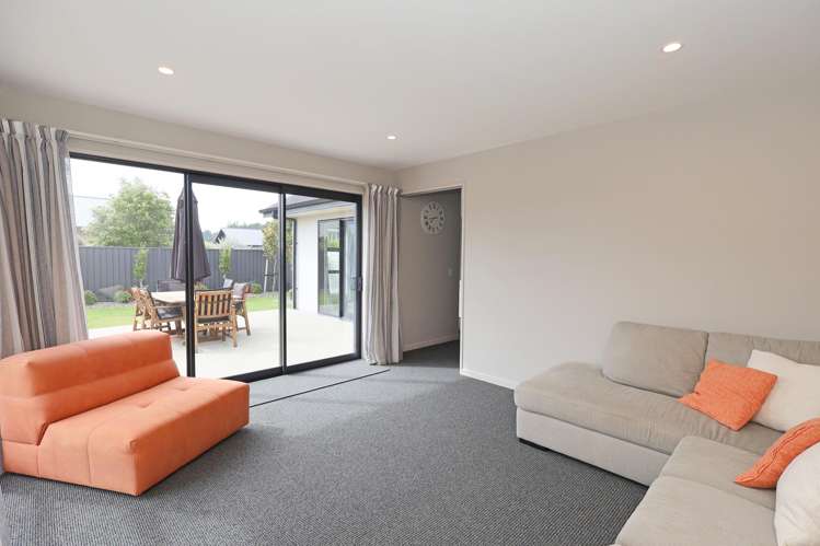 25 Richfield Drive Waikiwi_15