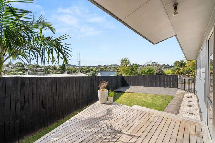 17A Resolution Road Welcome Bay_10