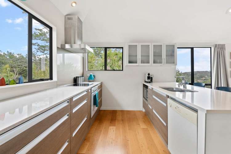 2 Godley Lane Lucas Heights_12