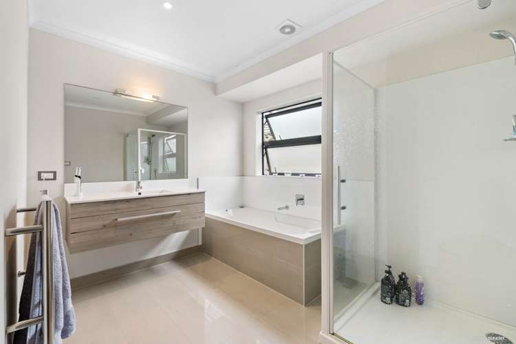 10 Percy Greens Silverdale_11