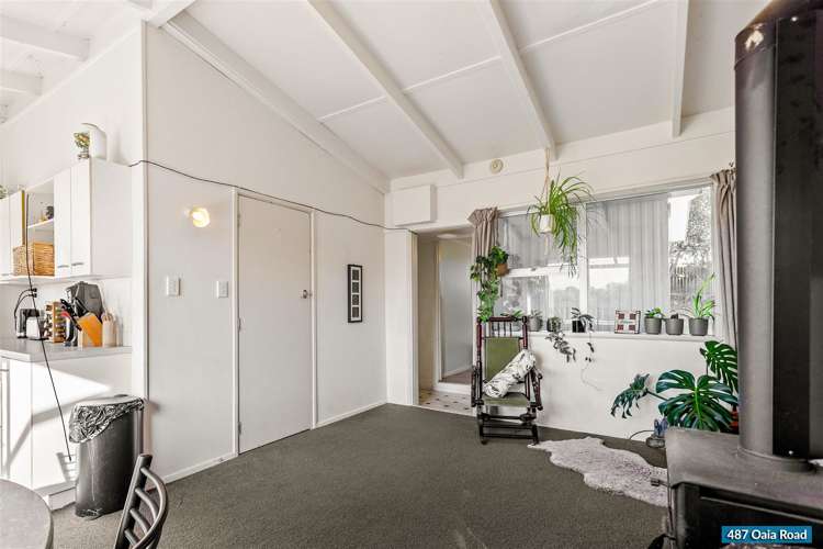 487 Oaia Road Muriwai_17