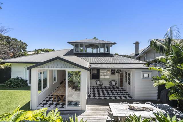 6 Macky Avenue Devonport_2