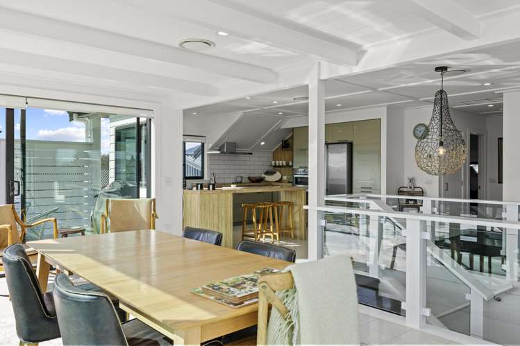 20 Pukenamu Road Rainbow Point_15