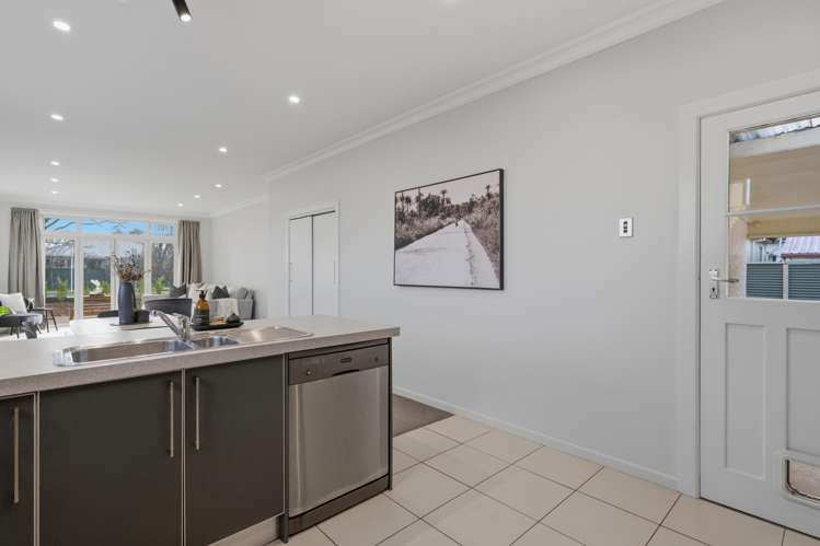 23 Louisa Street Gladstone_11