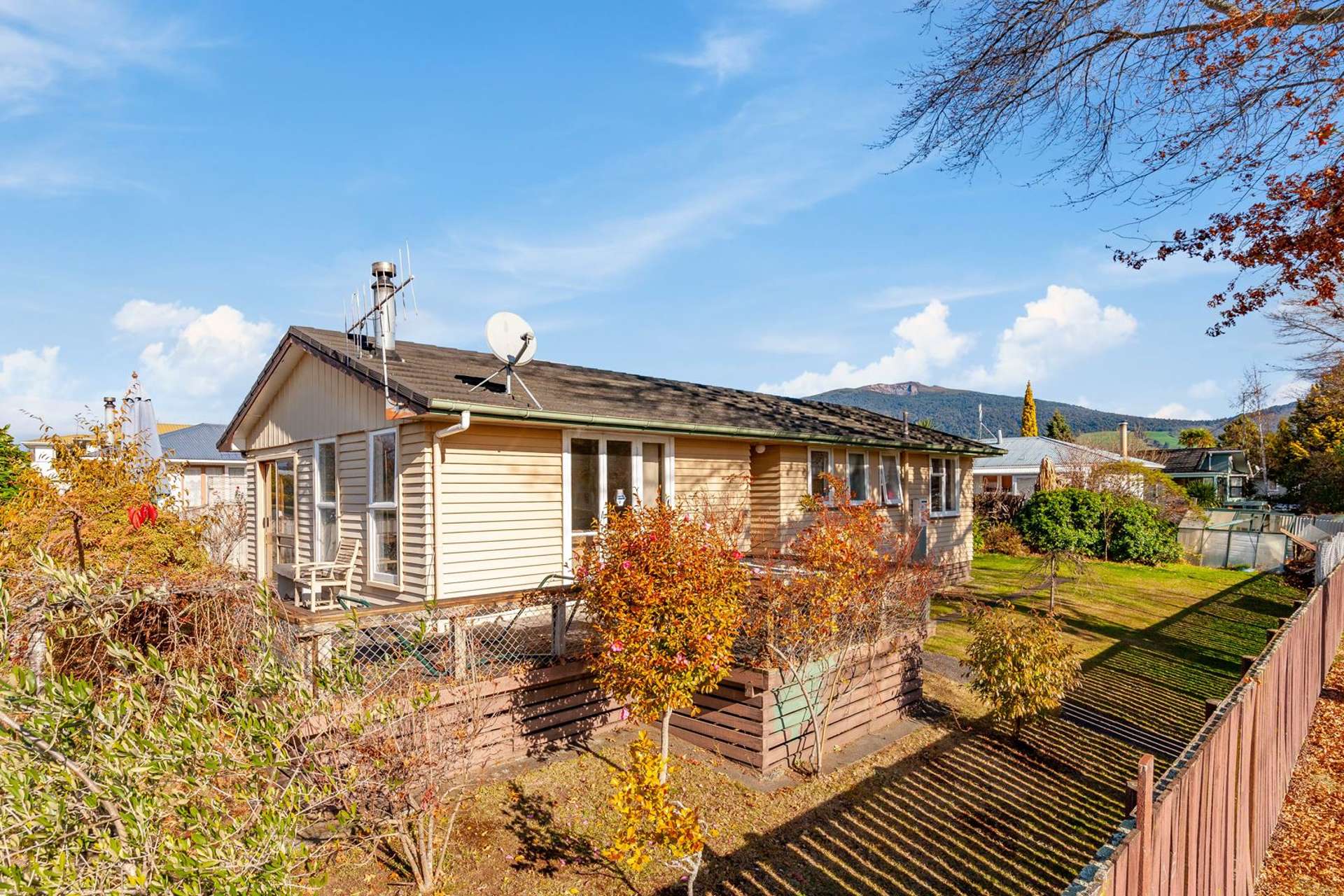 27 Te Rangitautahanga Road Turangi_0