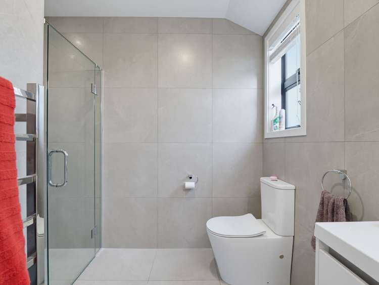 37 Daniel Place Kelvin Grove_19