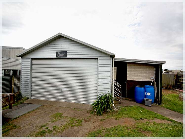 17 Andresen Street Foxton Beach_13
