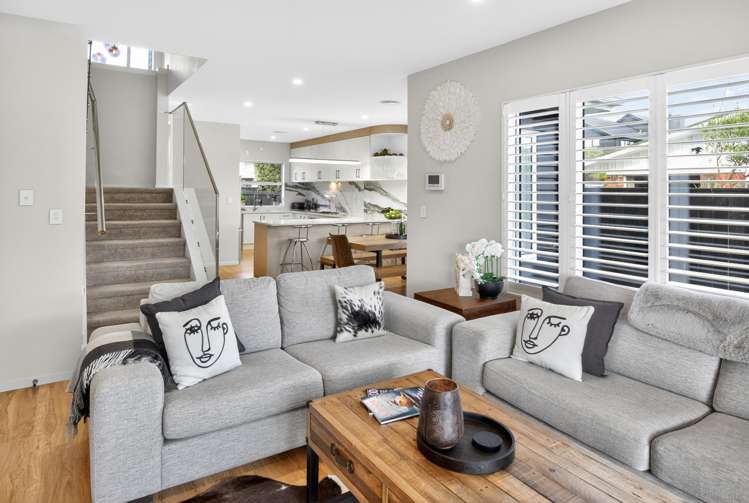 8C Jern Place Eastern Beach_12