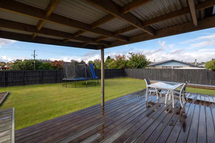 11 Byron Grove Owhata_8