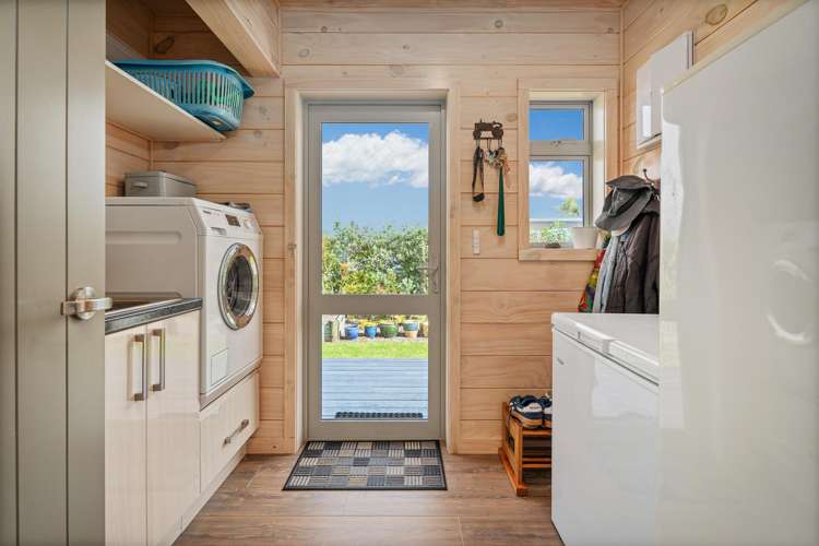 107 Benjamin Place Matarangi_14