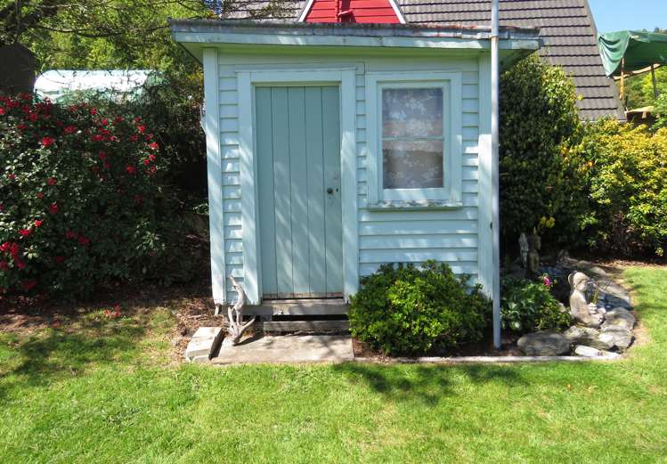 4 Munson Street Reefton_14