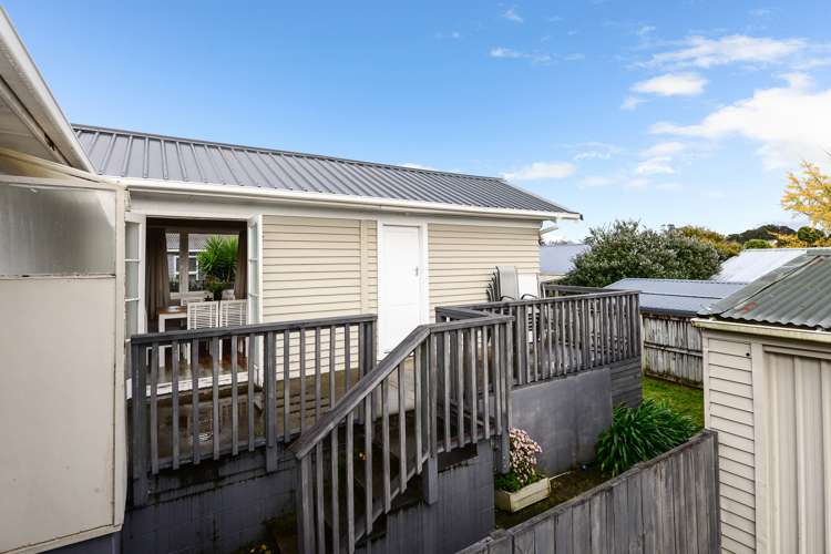 7 Thomson Avenue Dinsdale_4