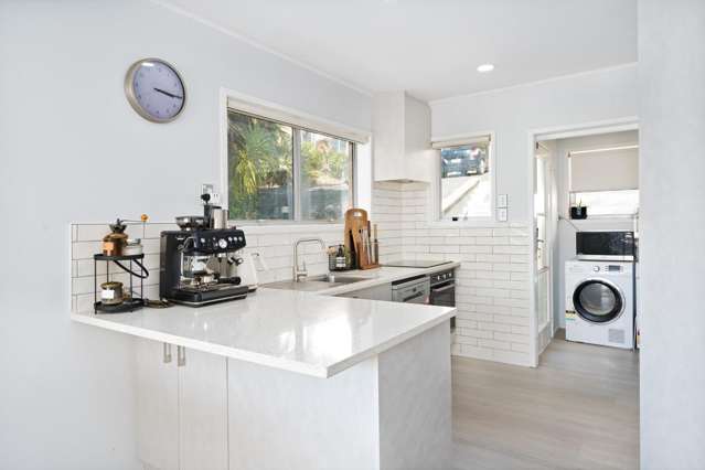 29B Archers Road 1614_4