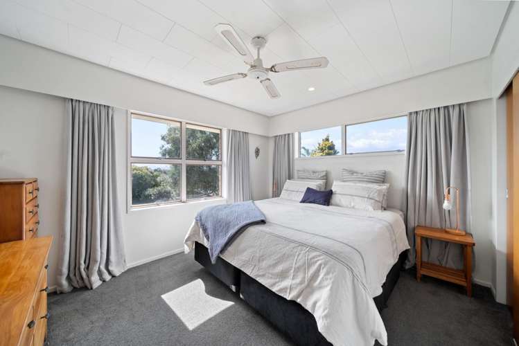 8 Lorna Place Brookfield_20