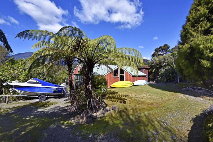 26 Kamahi Road, Tennyson Inlet_5