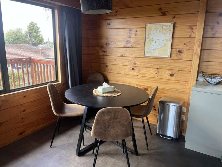 2/188 Taharepa Road Taupo_2