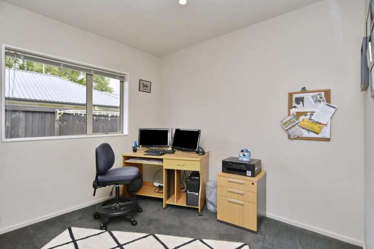 13 Wisteria Lane Rangiora_17