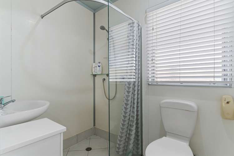 227b Ocean Road Whangamata_14