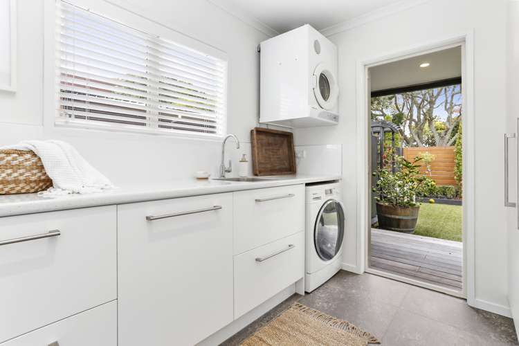 11 Elimar Drive Sunnyhills_19