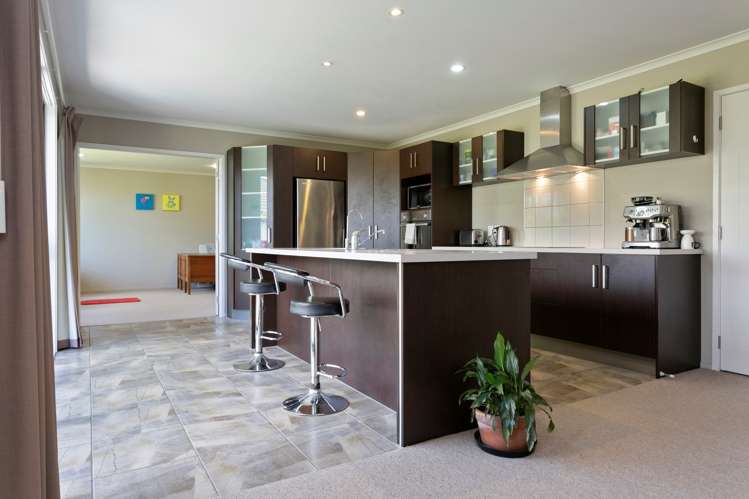 15 Tulip Drive Cambridge_7