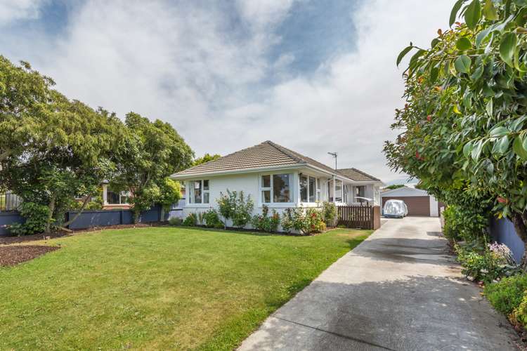 18 Dunstan Crescent Hornby_17