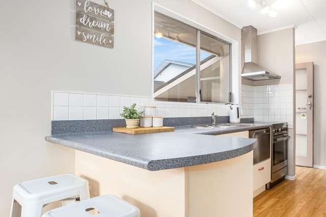 32 Brightwater Crescent Totara Park_1