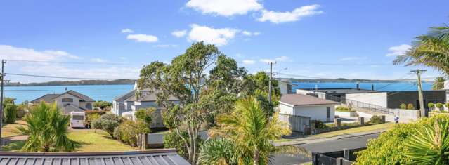 28 Pohutukawa Road Beachlands_1