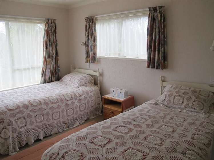 174 Main South Road Green Island_13