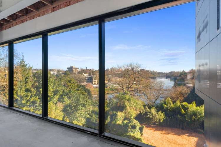 1 Cook Street Hamilton East_6