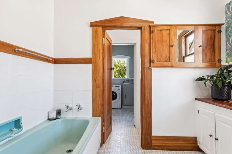 12 Dickson Street Kaiti_14