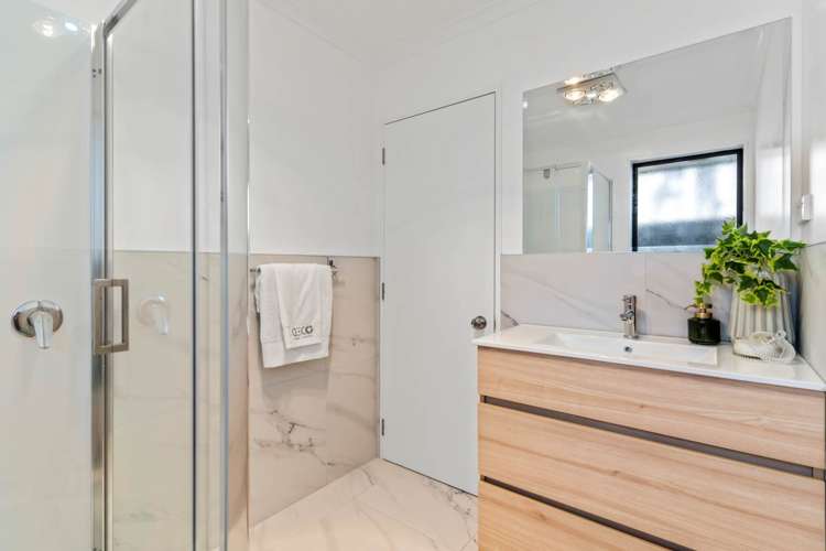 90 Bluebird Crescent Unsworth Heights_18