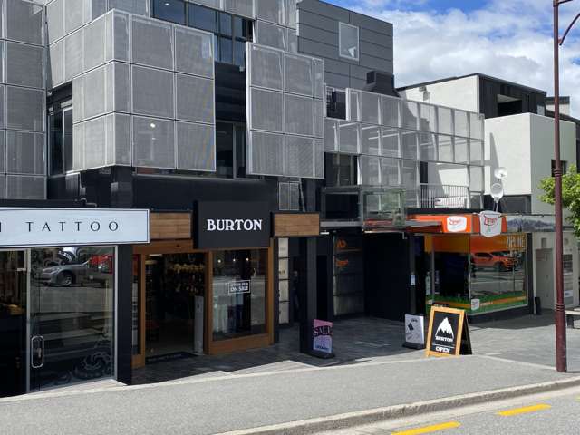 45 Camp Street Queenstown_1