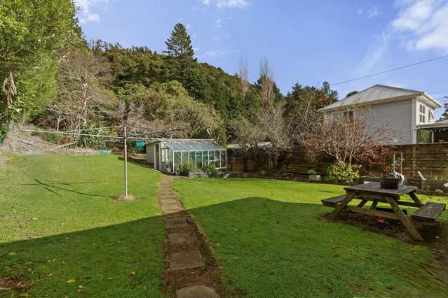 126 Hine Road Wainuiomata_1