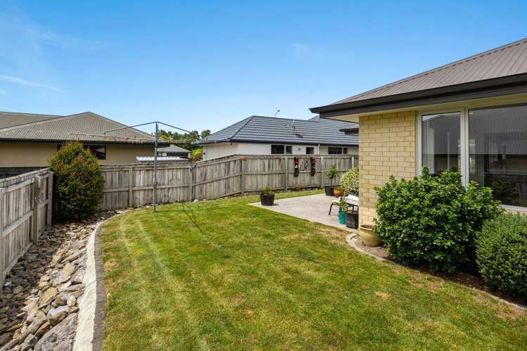 33 Hammill Grove Stoke_17