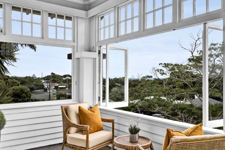 62 Waiwaka Terrace Strandon_9